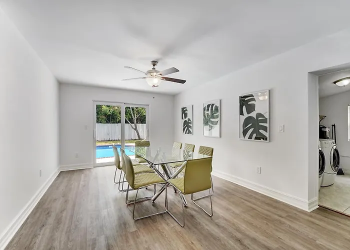 Villa Luxe 4Bd 3Br Spacious Villa Heated Pool