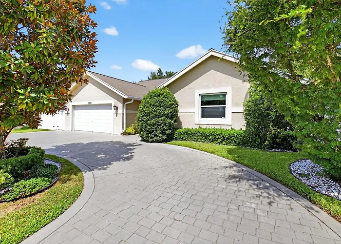 Family-Friendly Boca Gem! 4Br 3Ba With Pool & Sauna